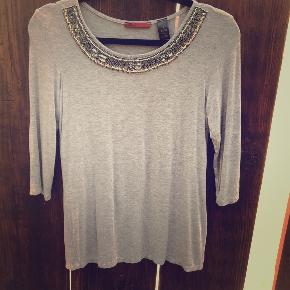 BKE Half Sleeve Detailed Neckline Top